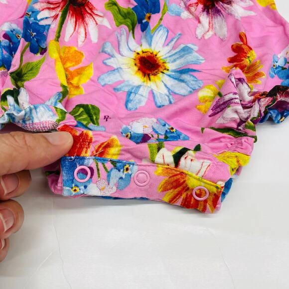 NWT PP 3-6M Kaileigh Basic Ruffled Capsleeve Bubble Romper - Picture 3 of 3